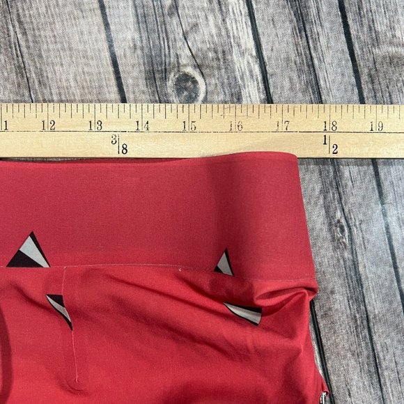 Lululemon El Current Board Swim Short Trunks 34x10 Men Red Print Pattern Stretch - Picture 6 of 9